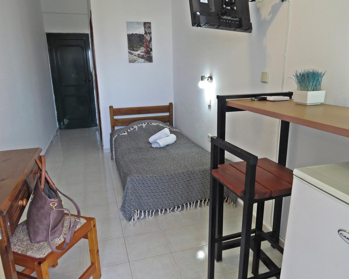 Debby Apartments Ialysos  Luaran gambar