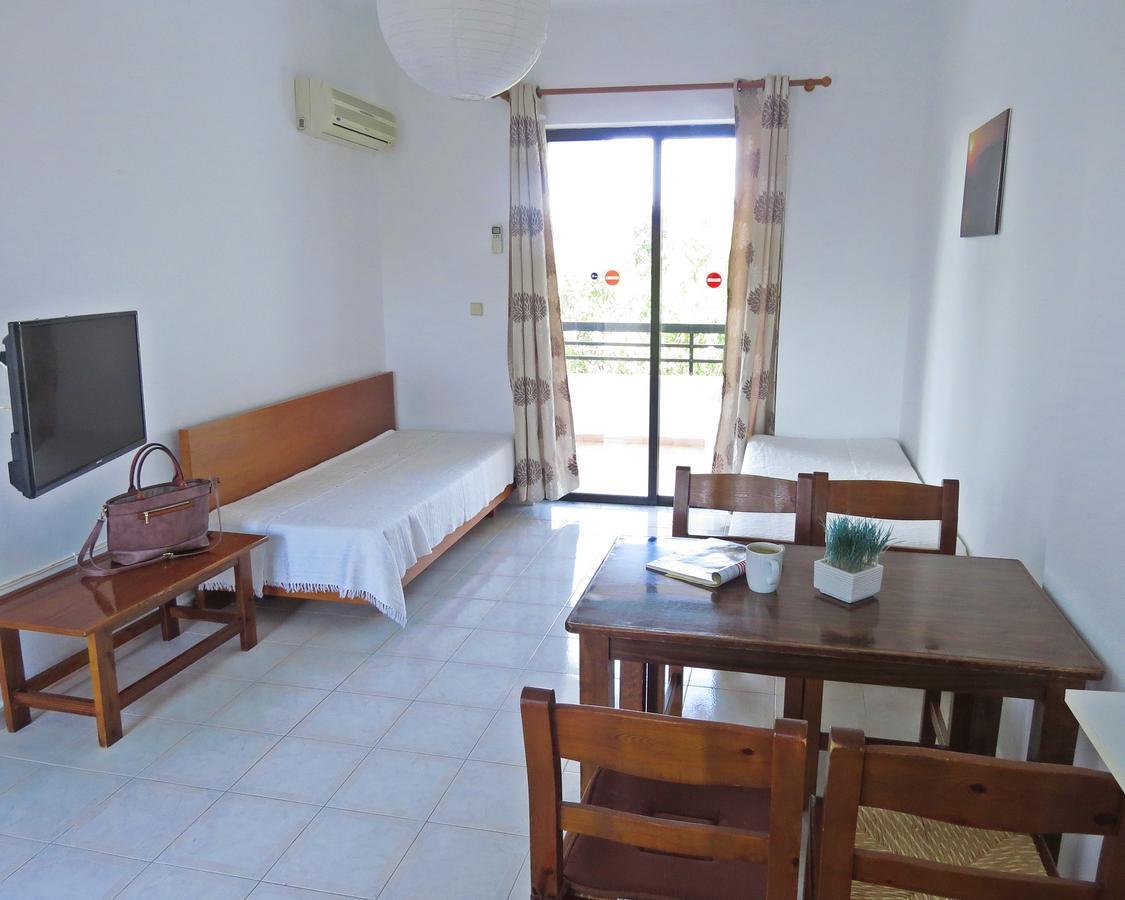 Debby Apartments Ialysos  Luaran gambar