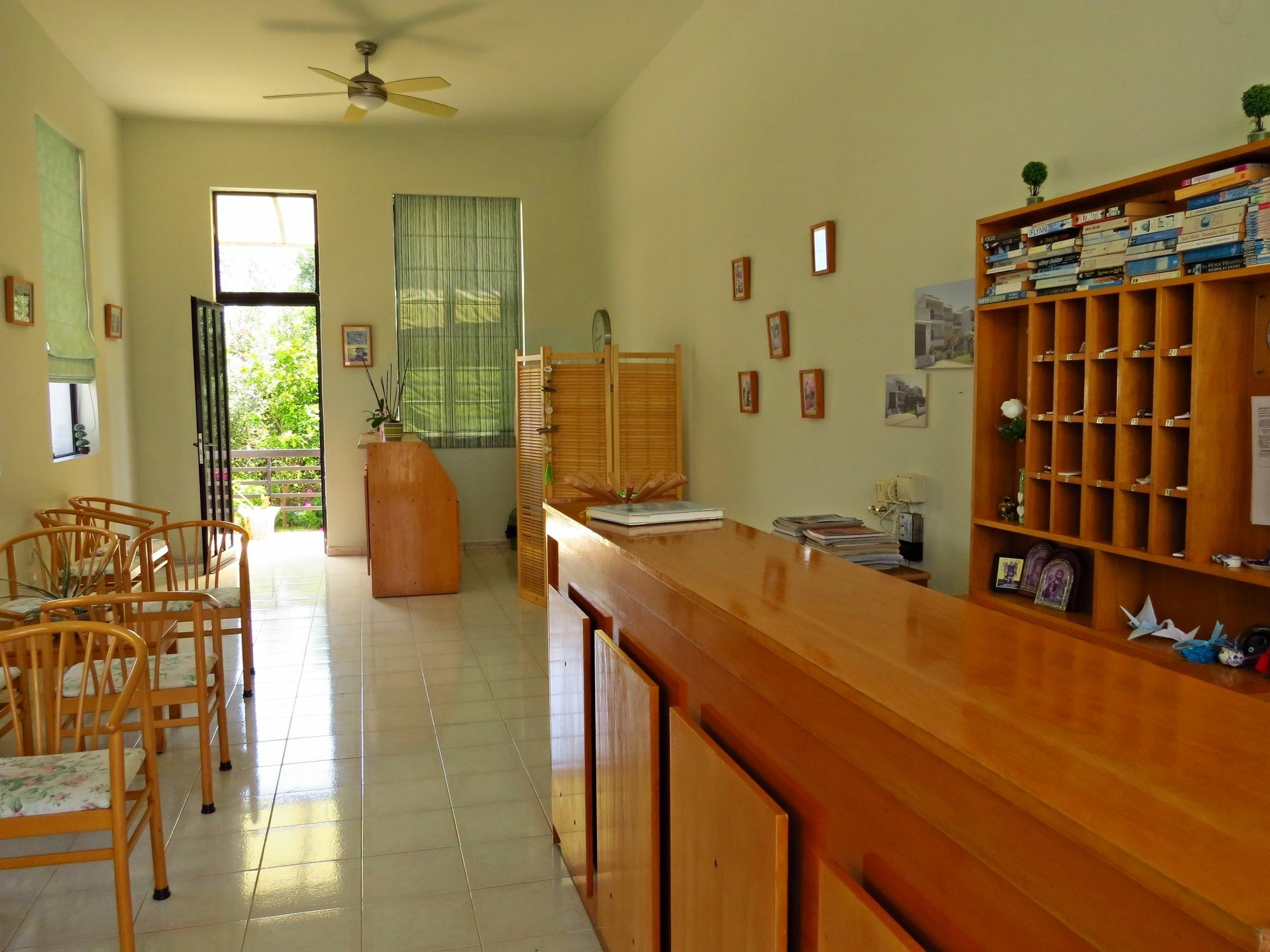 Debby Apartments Ialysos  Luaran gambar