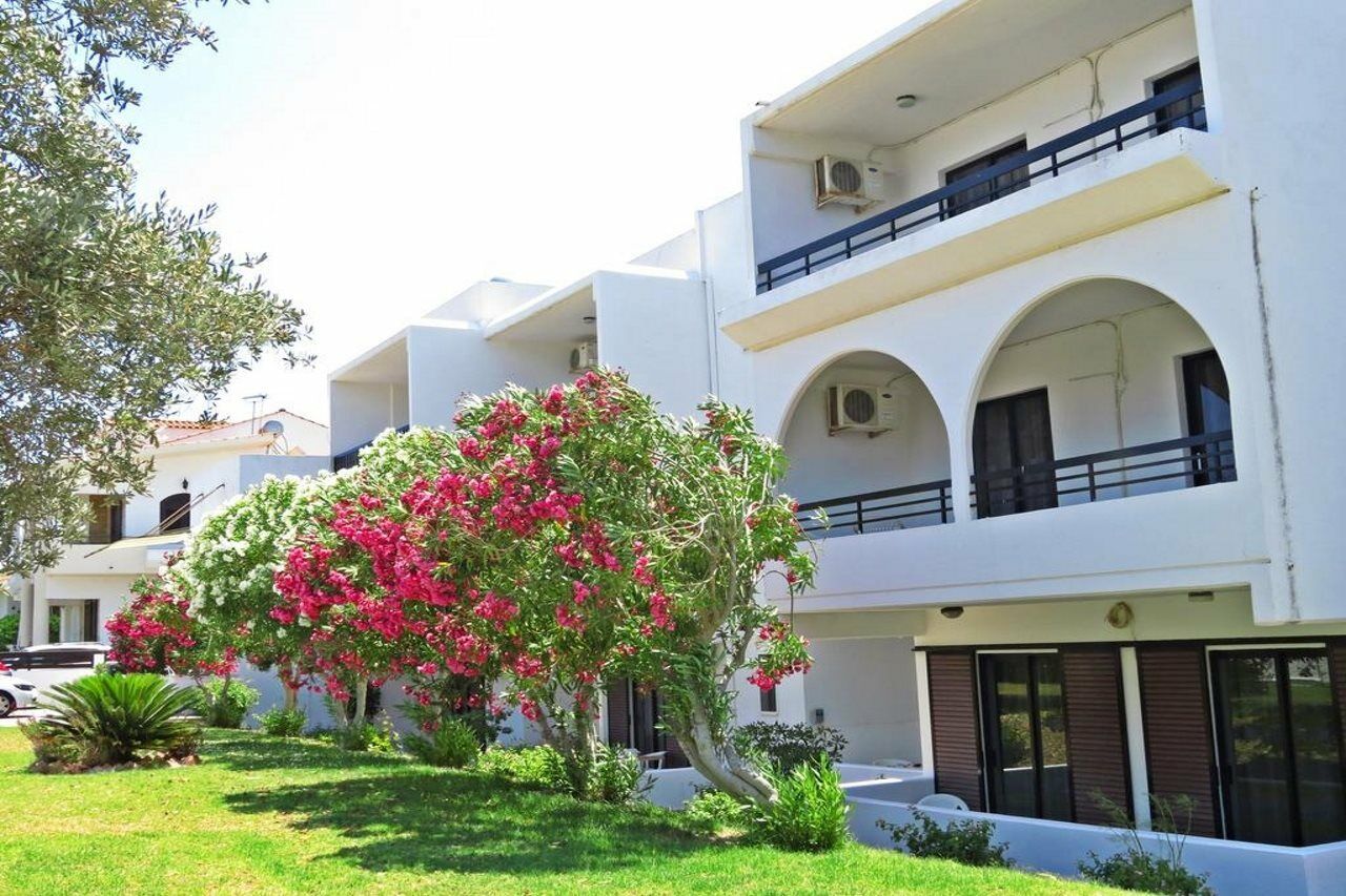 Debby Apartments Ialysos  Luaran gambar