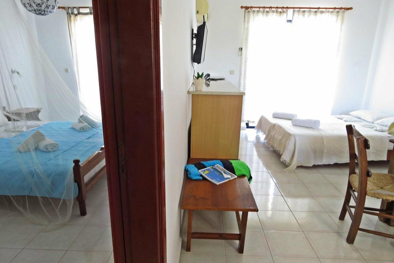 Debby Apartments Ialysos  Luaran gambar